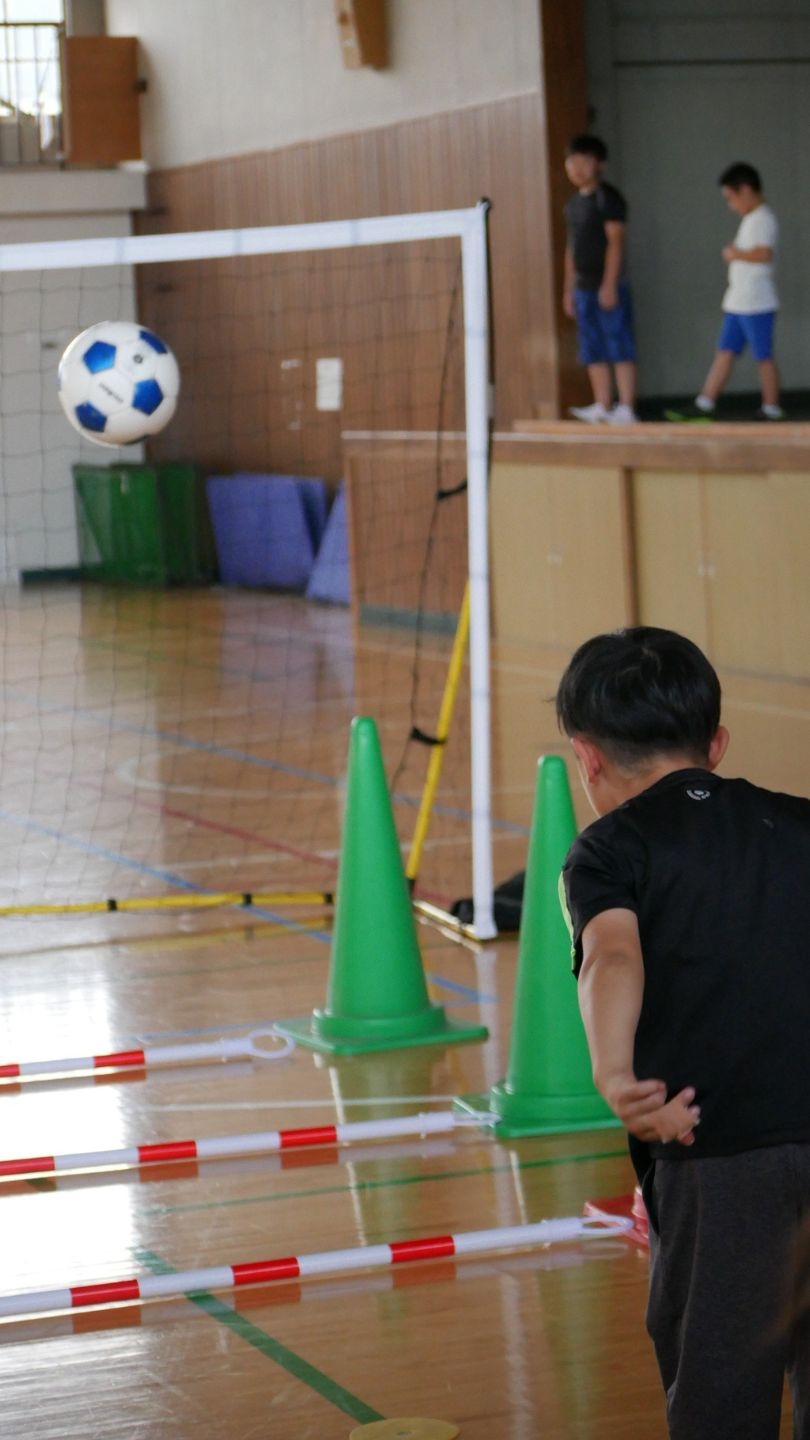 午前はサッカー！午後は運動チェック！充実した一日☀️