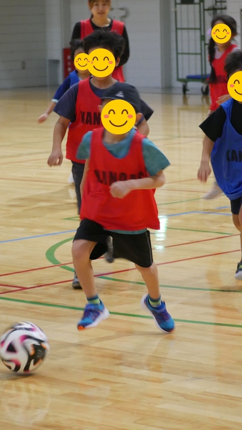 仲間と力を合わせたサッカー活動⚽️